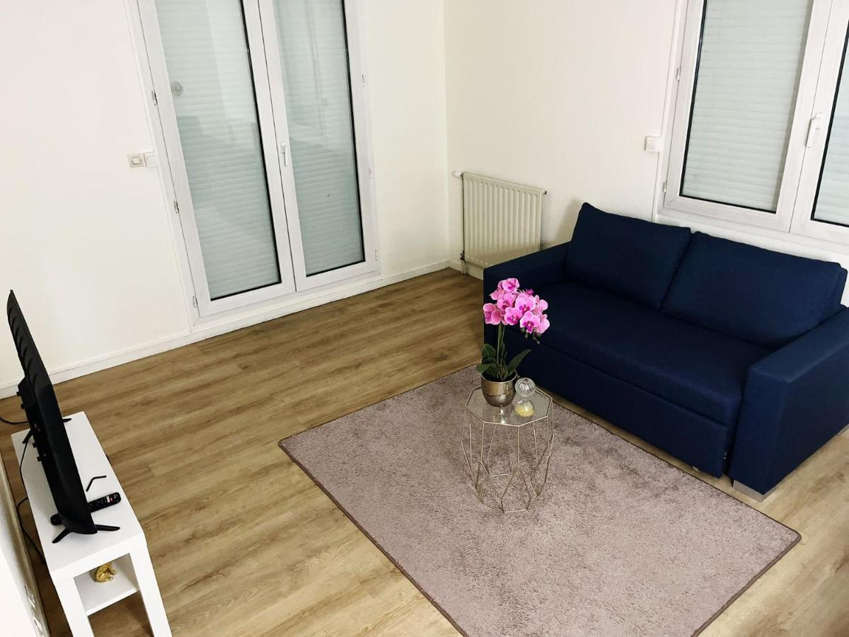 לס אוליס Logement Entier Chambre+Salon + Jardin & Terrasse מראה חיצוני תמונה